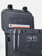 Yeti Roadie 15 Portable Cool Box - Charcoal -  | Spazio Pritelli