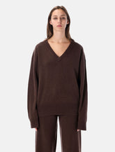Rhea V-neck brown -  | Spazio Pritelli