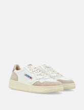 Autry Medalist leather and suede low woman's sneakers - white gold -  | Spazio Pritelli