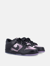 Nike Dunk Low sneakers in black leather with Pink Rise accents -  | Spazio Pritelli