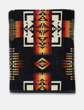 Pendleton black jacquard Spa towel -  | Spazio Pritelli